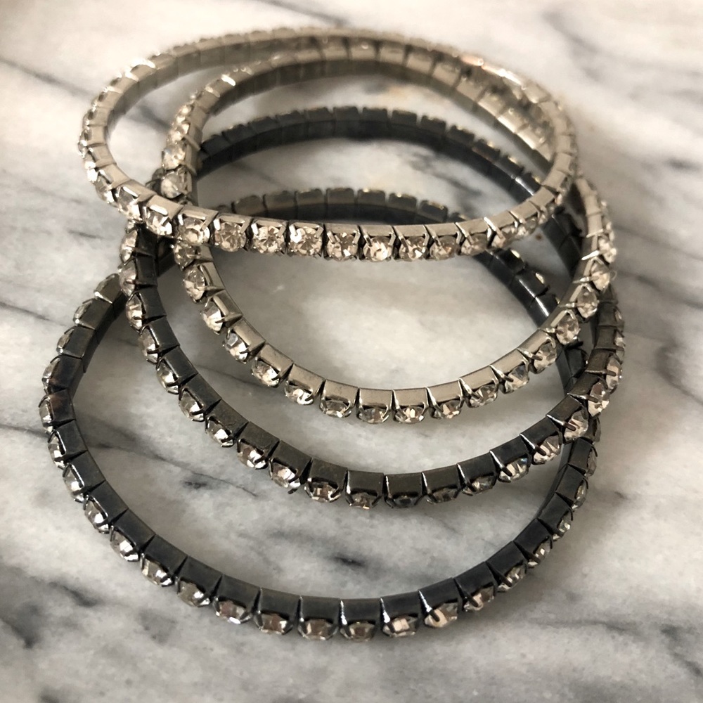 Black and silver stretchy gem bracelet